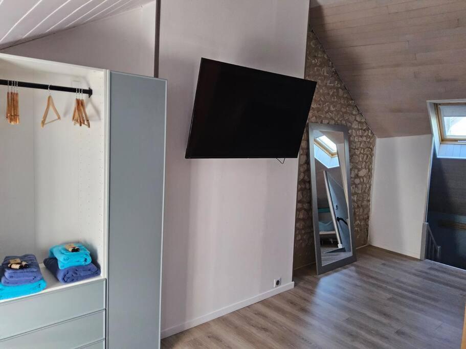 La Maison Des Galeries Classe 4 Etoiles Фекам Номер фото